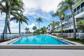 Waterfront, Spa/Pool, Private Paradise On LBK!